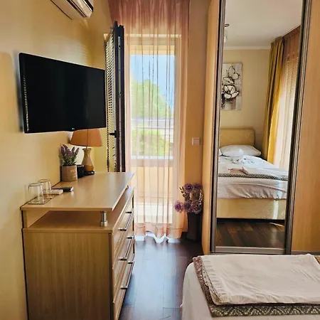 Apartmán 7, 2 And 10 Quietly And Peaceful Place To Relax Sozopol